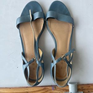 M.Gemi Paradiso sandals in shimmer blue